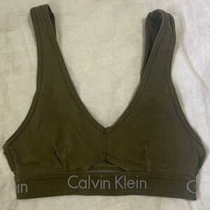 Small Calvin Klein bra